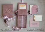 WEDDING INVITATIONS Invitations for VIP/ boxed Invites for Parents Acrylic  Wedding Invitations in velvet box, Frozen Plexi Glamour Wedding Invitation Suite Luxury Box, Elegant Velvet Wedding Cards, Bespoke Golden Invites18
