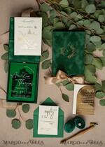 WEDDING INVITATIONS Invitations for VIP/ boxed Invites for Parents Emerald green Velvet Boxed Wedding Invitation Box, Clear Green Plexi glass wedding invitations, Elegant green Velvet Wedding Cards, Bespoke Golden Wedding Stationery, Mirror gold Invitations10