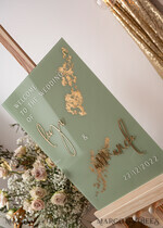TABLE PLANS AND WEDDING WELCOME SIGNS plexi gold / velvet Acrylic Sage Green & Gold Wedding Welcome Sign, Painted Acrylic & gold Wedding Welcome Sign, Greenery Gold Plexi Wedding Welcome Sign,  Luxury Wedding Wedding Welcome Sign, Tuscany Wedding Signage Golden mirror Wedding Welcome Sign17