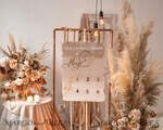 TABLE PLANS AND WEDDING WELCOME SIGNS plexi gold / velvet Elegant Clear wedding Set acrylic Find your seat , Personalized Wedding Ombre Beige Table Plan, acrylic clear Tan transparent and Gold Modern clear transparent Seating Chart, 3d Elegant Find Your Seat - Seating Plan , Golden Luxury Wedding Table Plan, Wedding Decoration with golden letters - Golden Reception Signage - Custom Tan Ceremony Sign31