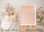 TABLE PLANS AND WEDDING WELCOME SIGNS plexi gold / velvet Blush and Gold Modern Acrylic Seating Chart, 3d Elegant Find Your Seat - Seating Plan , Wedding Table Plan in White Frame, Wedding Decoration with golden letters - Reception Signage - Custom Ceremony Sign BpPXSet15
