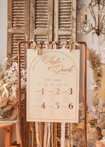 TISCHPLÄNE UND WILLKOMMENSCHILDER FÜR HOCHZEITEN Plexi Gold / Samt Elfenbeinvelours & Gold Modernes Velours Sitzplan, Bogen Elegant Finde Deinen Sitzplan, Eleganter Hochzeittischplan, Hochzeitsdekoration mit goldenen Buchstaben, Empfangsbeschilderung, Individuelles Zeremonieschild23