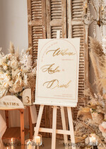TISCHPLÄNE UND WILLKOMMENSCHILDER FÜR HOCHZEITEN Plexi Gold / Samt Arch Velvet Hochzeits Willkommen-Schild, goldene Hochzeitsdekoration, personalisiertes Hochzeitsschild, elegantes Willkommen-Hochzeitsbrett46
