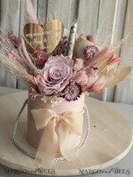 NEWLY WEDS COUPLE GIFTS Geldgeschenk zur Hochzeit  Geschenkschachtel für Geld Geldgeschenk zur Hochzeit mit Strauß aus Trockenblumen personalisiert9
