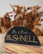 TABLE DECOR SIGNS Velvet table Numbers and Decor Black Terracotta Wedding Top Table Sign, Acrylic Arch Velvet Top Table sign, black Golden Top Table sign,  Gold Plexi Glass Top Table sign, Elegant Luxury Wedding Table Decor, Boho Glam Wedding Signage Golden mirror Top Table sign12