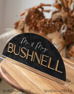 TABLE DECOR SIGNS Velvet table Numbers and Decor Black Terracotta Wedding Top Table Sign, Acrylic Arch Velvet Top Table sign, black Golden Top Table sign,  Gold Plexi Glass Top Table sign, Elegant Luxury Wedding Table Decor, Boho Glam Wedding Signage Golden mirror Top Table sign12