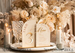 TISCHDEKORATIONSCHILDER   Samt Tischnummern und Dekoration Acrylbogen Tischnummer & Dinner-Menü-Kombination, Samt-Elfenbein Acrylgold-Schild, Gold-Elfenbein Plexi-Samt Tischnummern & Menü-Kombination Luxus Hochzeits Tischdekoration, Hochzeitsbeschilderung Goldene Spiegel Tischnummern & Menü22