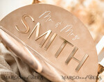TISCHDEKORATIONSCHILDER   Samt Tischnummern und Dekoration Goldene Acryl Tisch Mr und Mrs Schilder mit Ständer, Beige Samt und goldene Tischschilder, Goldene Plexi Tisch Mr und Mrs Schilder, Luxus Hochzeits Tischdekoration Centerpieces9