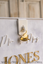 KARTONBOXEN  
 Samtkartenboxen Weiße Samt-Geschenkkartenbox mit Schloss & Karten Geschenke Schild Set, Samt klassische Hochzeitswunschbrunnen Geldgeschenkkartenbox, personalisierte goldene Plexi-Hochzeitskartenbox, luxuriöse Kartenbox, Hochzeitskartenbox mit Deckel, Hochzeitsgeldbox.25