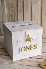 KARTONBOXEN  
 Samtkartenboxen Weiße Samt-Geschenkkartenbox mit Schloss & Karten Geschenke Schild Set, Samt klassische Hochzeitswunschbrunnen Geldgeschenkkartenbox, personalisierte goldene Plexi-Hochzeitskartenbox, luxuriöse Kartenbox, Hochzeitskartenbox mit Deckel, Hochzeitsgeldbox.25