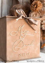 KARTONBOXEN  
 Samtkartenboxen Samtkarton in Taupe und Plexi-Schild-Set, Hochzeitskartenbox mit Deckel, Beige Gold Hochzeitsgeldbox, Nackte Hochzeitskartenbox mit Schlitz, Karten- und Geschenkbogen-Acrylschild-Set27