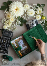 PHOTO ALBUM/ PHOTO BOX  Velvet Photo Box Photographer Box  Emerald Green Velvet Photo Box Photographer Wedding Memory Box, Greenery Custom Keepsake Box, Garden Photographer Gifts for Clients, Wedding Pictures packaging, Custom photography box15