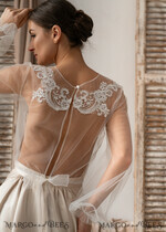 BRIDE bolero, robes, garter LACE WEDDING BOLERO Ivory Lace Wedding bolero long sleeve, Shrug Women Wedding, Bridal Backless Coverup, Ivory Blouse for Bride, Bridal Lace Blouse, dress capalet32