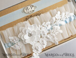 BRIDE bolero, robes, garter Geschenkidee für die Braut Strumpfband Strumpfband Etwas Blaues Geschenk für die Braut von der Trauzeugin JGA5