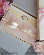 BRIDE bolero, robes, garter Geschenkidee für die Braut Strumpfband Strumpfband – die besondere Geschenkidee für die Braut mit den Initialen des Brautpaares und dem Hochzeitsdatum4