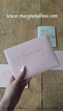 HOCHZEITS EINLADUNGEN Elegante Einladungen Klassische Karten Romantische Blush-Pink-Hochzeitseinladungen, luxuriöse gefrorene Acryl-Plexi-Hochzeitseinladungen, elegante florale Hochzeitseinladungen, handgefertigte Vellum-Hochzeitseinladungssuite.14
