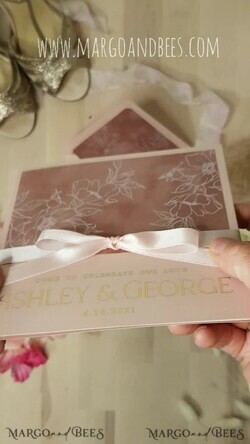 WEDDING INVITATIONS gold / rose gold / silver / glitter Luxury wedding invitations, luxurious wedding, blush pink, blush pink wedding, blush pink and gold wedding, velvet, velvet wedding invitations, pocket wedding invitation, pink ribbon, pink bow, white flowers, velvet wedding cards, elegant wedding invitations, gold wedding, gold foil print out, pink pocket wedding invitations, pink wedding invites, pink wedding stationery, pink wedding accessories, pink and white wedding invitations8