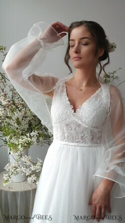 BRIDE bolero, robes, garter WEDDING BOLERO & SHRUGS Wedding Bolero Long Sleeve, Puff Sleeve Mesh Shrug, Shrug Women Wedding, Bridal Puff  Sleeve Coverup, Blouse for Bride,  Bridal Blouse Shrug, Blouse for bride12