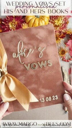 HOCHZEITSVERSPRECHEN  
 Acrylklar Gold Terrakotta Hochzeitsversprechen Bücher für Braut und Bräutigam, gebranntes Orange Hochzeitsversprechen Bücher Set aus zwei, Samt rostfarbene personalisierte Versprechenheftchen, goldener Spiegel Seine und Ihre Versprechen Bücher, Acryl Kupfer Gold benutzerdefinierte Hochzeitsversprechen Hüllen, Geschenke zur Brautparty.16