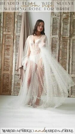 BRAUT Bolero, Kleider, Strumpfband Brautmäntel Weißer Tüll mit Perlen Lange Brautrobe für die Hochzeit, Tüll Perlenrobe mit weiten Ärmeln, Netzperlen Brautrobe lange weiße Robe, Boudoir-Robe Morgenmantel Geschenk für die Brautjungfer16