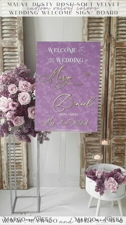 TISCHPLÄNE UND WILLKOMMENSCHILDER FÜR HOCHZEITEN Plexi Gold / Samt Samt-Mauve Hochzeits-Willkommensschild, Staubige Rose Goldene Hochzeitsdekoration, Personalisierter Hochzeitsbeschilderung, Lila Willkommenshochzeitsboard MvS18