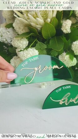PLACE CARDS / TABLE CARDS Acrylic Gold Clear / Wood 3D Modern Arch Green Acrylic Place Card with Stand, Premium Wedding Seat Cards, Green Acrylic Name Card, Luxury Seating Card, Gold 3D Guest Names, Editable Text18