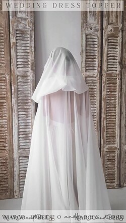 BRIDE bolero, robes, garter WEDDING BOLERO & SHRUGS Lace  Bridal wedding Coverup,  Wedding Dress Topper, Bridal Capelet10