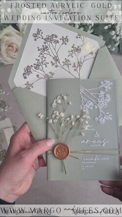 HOCHZEITS EINLADUNGEN Plexiglas Acrylspiegel Salbeigrüne gefrorene transparente Baby-Atmung Hochzeitskarten, elegante Garten-Gypsophila Hochzeitskarten, grüne Acryl-Hochzeitseinladungen, frosted Plexi Hochzeitsinvitation Suite22