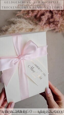 NEWLY WEDS COUPLE GIFTS Geldgeschenk zur Hochzeit  Geschenkschachtel für Geld Geldgeschenk zur Hochzeit mit Strauß aus Trockenblumen personalisiert, Reagenzglas für Geld - gift box for money14