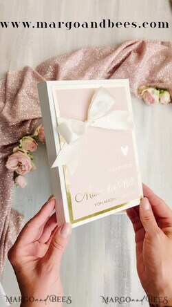 Geschenke zum Muttertag Grußkarten für Mama Geschenkidee zum Muttertag Statuette mit Widmung für Mama – Geschenk in eleganter Box mit Trockenblumen & HerzGeschenk zum Muttertag  Geschenkidee zum Muttertag4