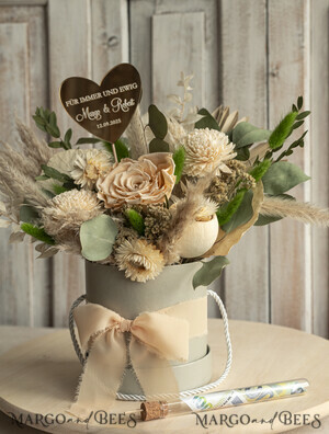  Geldgeschenk zur Hochzeit  Geschenkschachtel für Geld Geldgeschenk zur Hochzeit mit Strauß aus Trockenblumen personalisiert