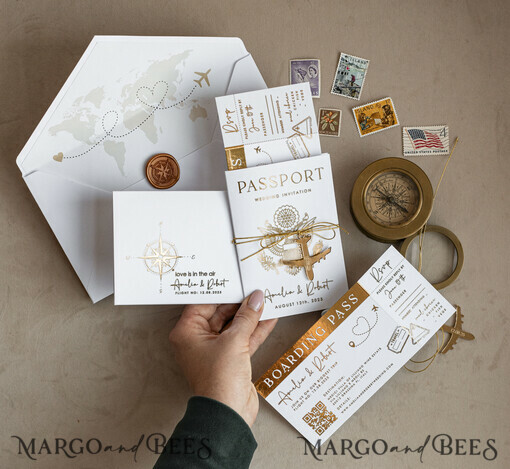 WEDDING INVITATIONS Pass zur Liebe / Strandhochzeits-Einladungen Goldweiße Pass Hochzeitseinladung, goldene Hochzeitskarten Bordkarte, maßgeschneiderte Reisepass Hochzeitseinladungen im Ausland, Hochzeitskarten für Destination Griechenland, Reisekarten Hochzeitspapeterie, Weltkarte