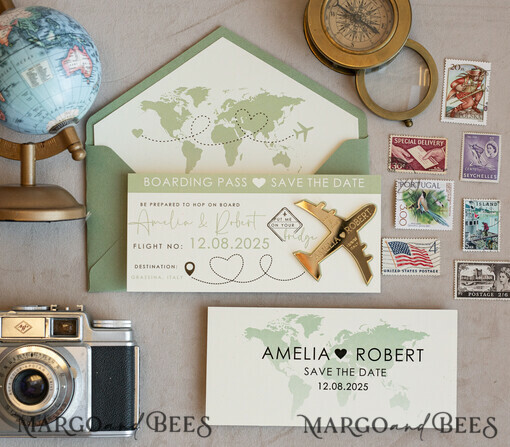 SAVE THE DATES Strand-Reise-Magnete Salbeigrüner goldener Flugzeugmagnet Save The Date Karten Bordkarten Reise Flugzeug Save the Dates Zielhochzeitsmagneten
