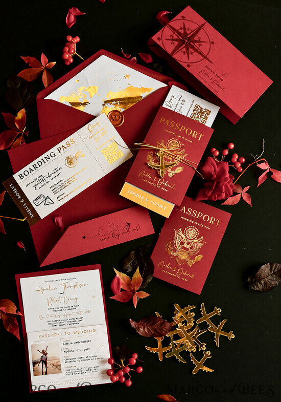 HOCHZEITS EINLADUNGEN Pass zur Liebe / Strandhochzeits-Einladungen Gold-beige Hochzeitsinvitation im Passdesign, goldene Hochzeitskarten im Boarding-Pass-Stil, maßgeschneiderte Reisepass-Hochzeitskarten für das Ausland, Hochzeitskarten für das Reiseziel Griechenland, Hochzeitsstationery mit Reisekarte, Weltkarte. 14/passFG/z