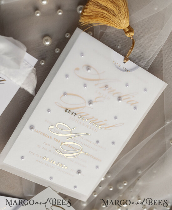 WEDDING INVITATIONS gold / rose gold / silver / glitter beaded bespoke Elegant pure white Gold Wedding Invitation Suite, Beaded Perls Wedding Cards, luxury Wedding Stationery, golden tassel, vellum beaded etui with your monogram 02/PerE/z