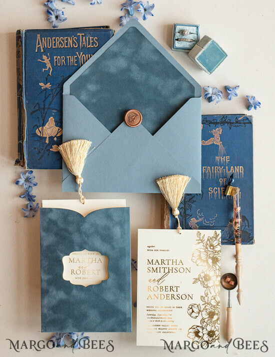 WEDDING INVITATIONS gold / rose gold / silver / glitter Luxory wedding invitations, Romantic dusty blue Velvet Wedding Invitations, Luxury Gold Foil Wedding Cards, Gold tassel Wedding Invitations 08/goldvelvet/z