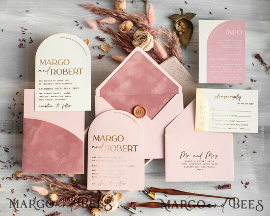 WEDDING INVITATIONS gold / rose gold / silver / glitter Arch Wedding Invitation suite, Blush Pink Golden Wedding Invitations with Rsvp Velvet Pocket, Blush Pink Modern Wedding Cards 02/velGPx/z