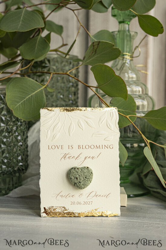 WEDDING FAVORS  Seeds of Love Wedding Favor gifts in bulk Personalized Seed Card With Plantable Seed Paper. let love grow Thank you gifts for guests 15/rser/SeedFG