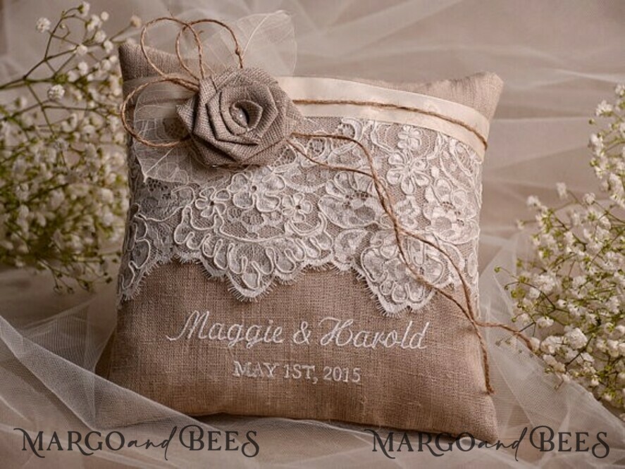Vintage Beige Flower Lace Ring Pillow Cushion Ring Bearer Wedding Supplies 