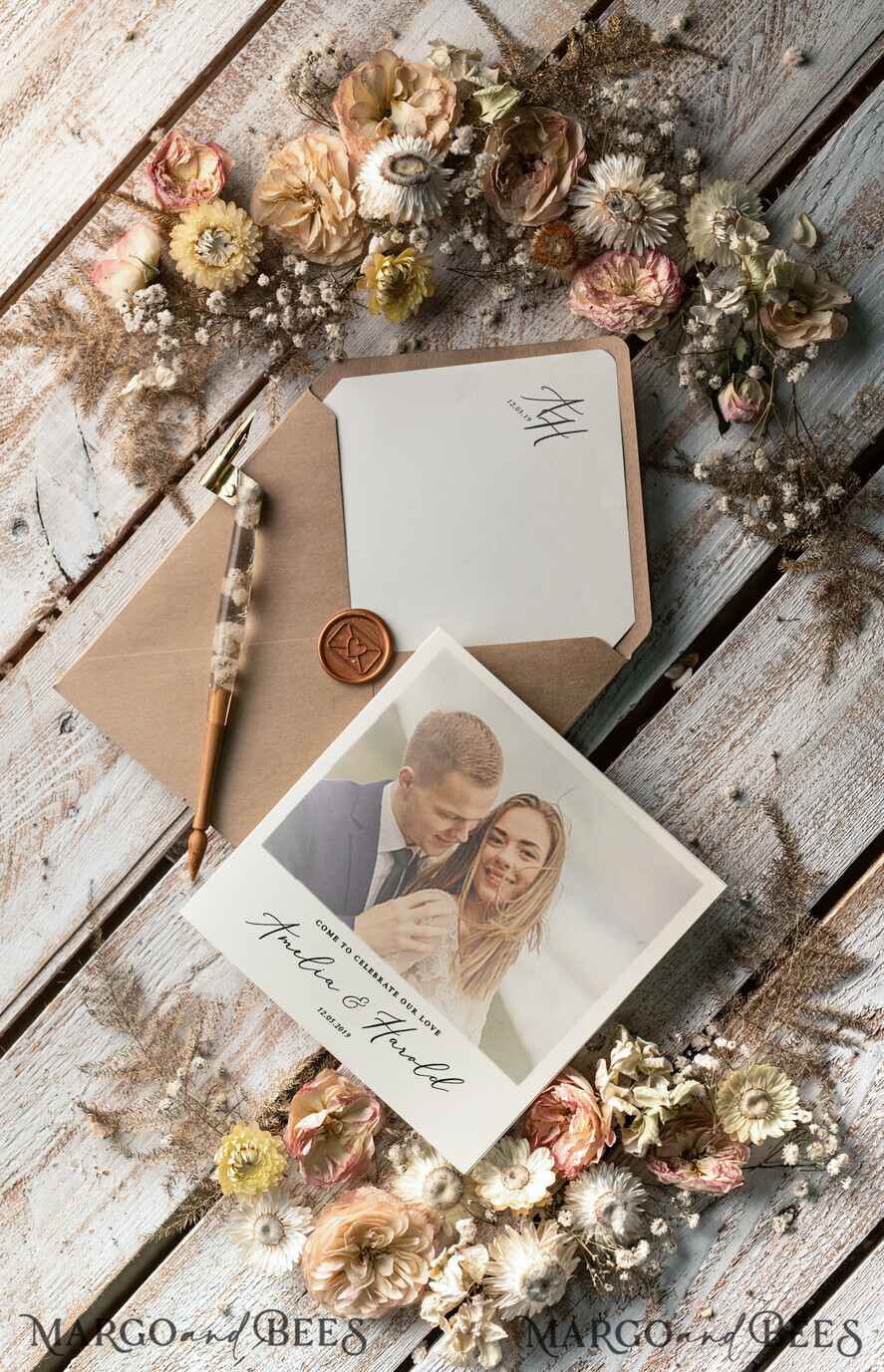 Pocketfold invites sale