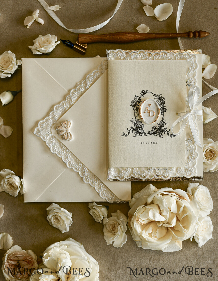 WEDDING INVITATIONS vintage lace/ rustic lace Personalized Golden Wedding invitations Vintage Lace wedding Cards
