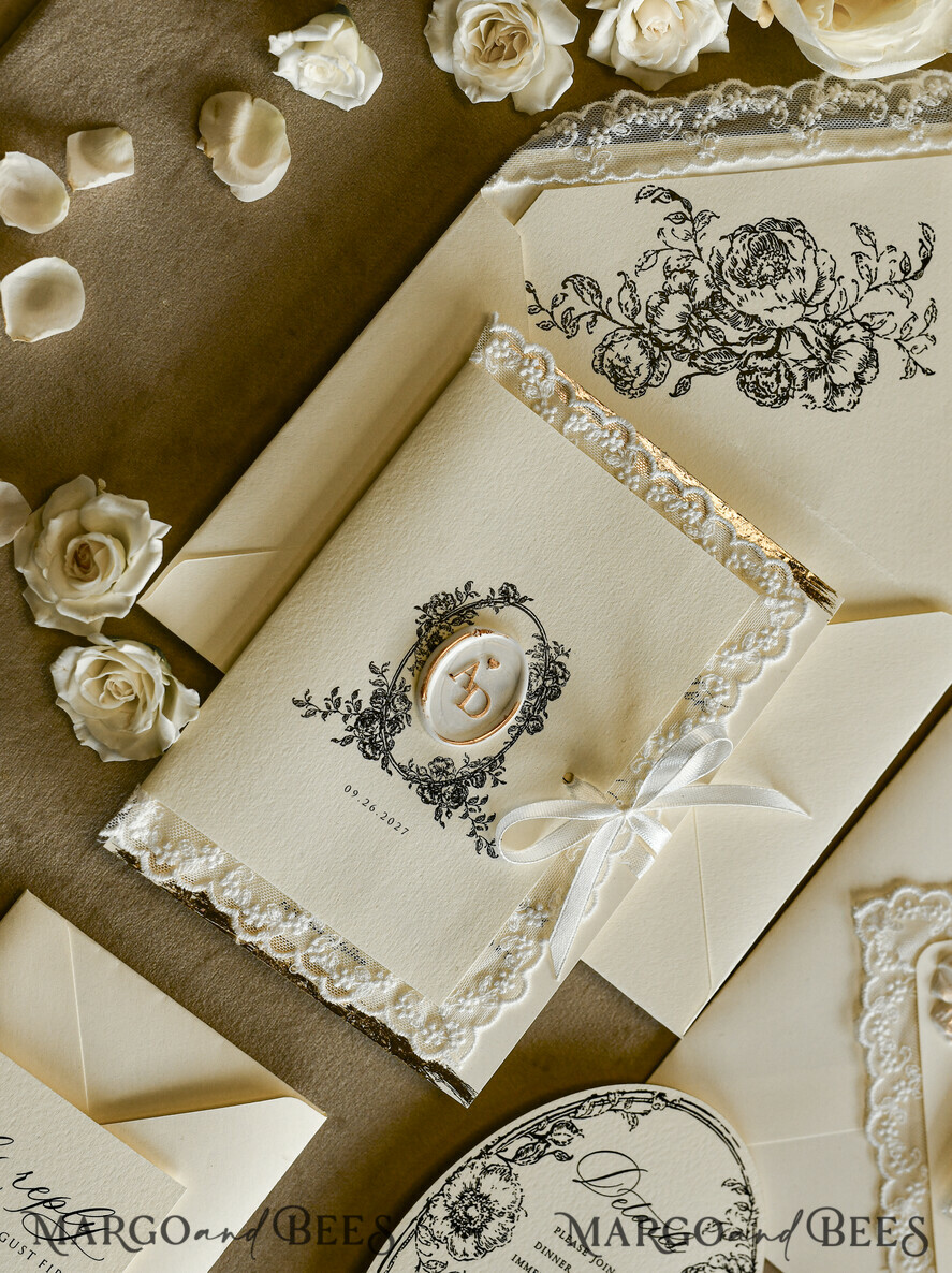 WEDDING INVITATIONS vintage lace/ rustic lace Personalized Golden Wedding invitations Vintage Lace wedding Cards