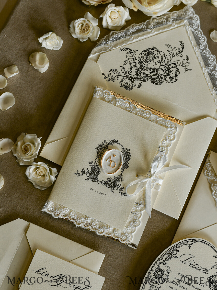WEDDING INVITATIONS vintage lace/ rustic lace Personalized Golden Wedding invitations Vintage Lace wedding Cards