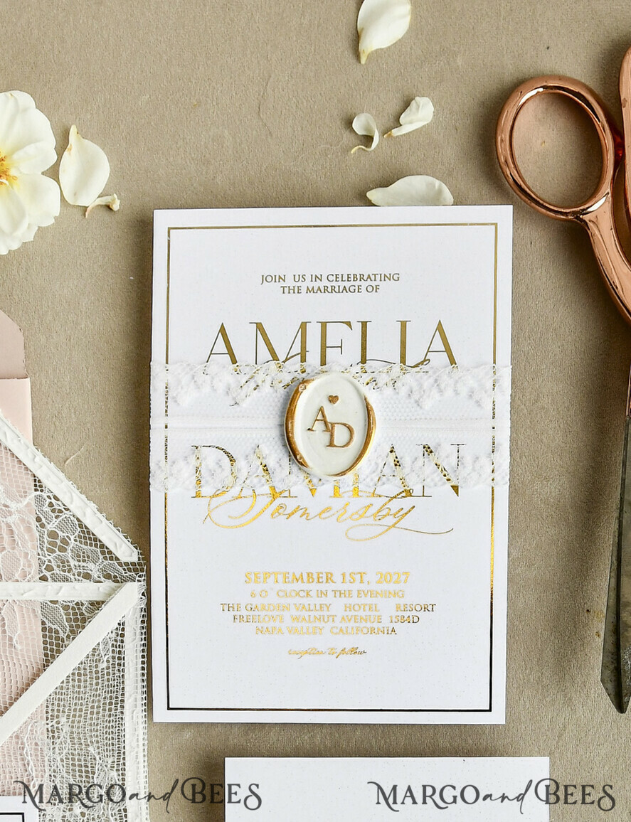 WEDDING INVITATIONS vintage lace/ rustic lace Luxury French Lace Wedding Invitations with Double Envelope Black & Gold Wedding Invitation Suite