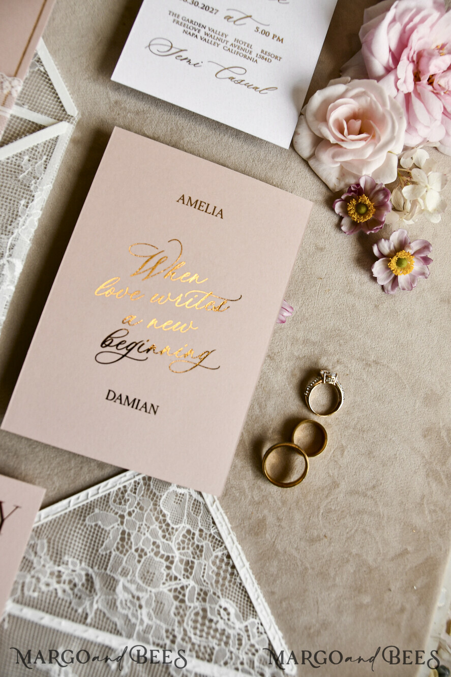HOCHZEITS EINLADUNGEN vintage Spitze / rustikale Spitze Schnürsenkel-Hochzeitseinladungen mit doppeltem Umschlag Blush & Gold Hochzeitseinladungsset