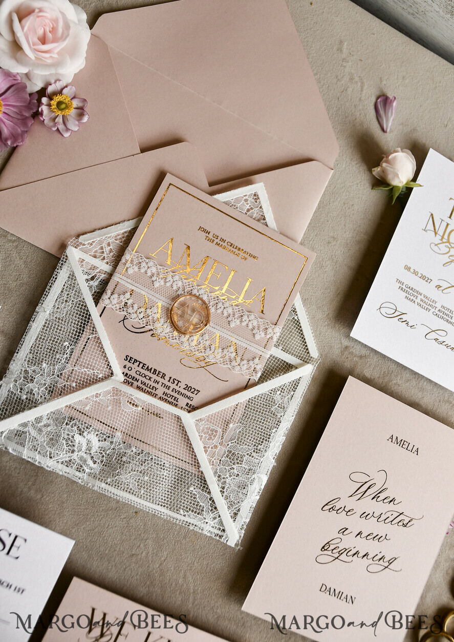 HOCHZEITS EINLADUNGEN vintage Spitze / rustikale Spitze Schnürsenkel-Hochzeitseinladungen mit doppeltem Umschlag Blush & Gold Hochzeitseinladungsset