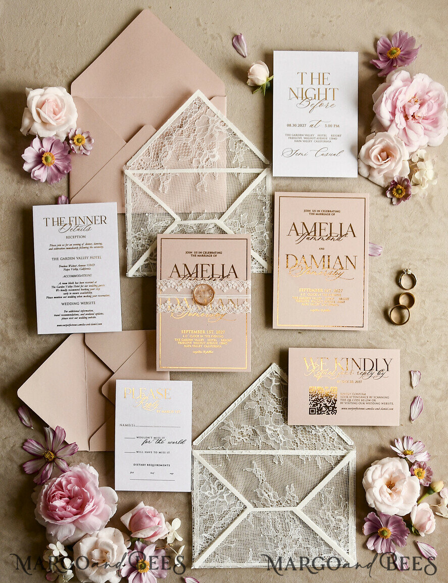 HOCHZEITS EINLADUNGEN vintage Spitze / rustikale Spitze Schnürsenkel-Hochzeitseinladungen mit doppeltem Umschlag Blush & Gold Hochzeitseinladungsset