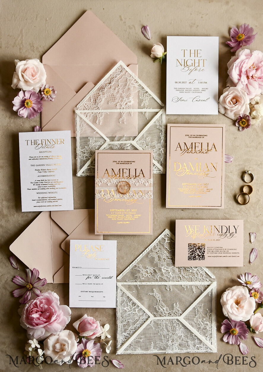 HOCHZEITS EINLADUNGEN vintage Spitze / rustikale Spitze Schnürsenkel-Hochzeitseinladungen mit doppeltem Umschlag Blush & Gold Hochzeitseinladungsset