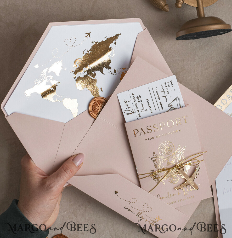 HOCHZEITS EINLADUNGEN Pass zur Liebe / Strandhochzeits-Einladungen Goldene Blühende Pink Passport Hochzeits Einladung, Goldene Hochzeitskarten Boarding Pass, Reise Pass Hochzeits Einladungen im Ausland, Ziel Hochzeits Einladungen, Reise Karte Hochzeitsstationery.