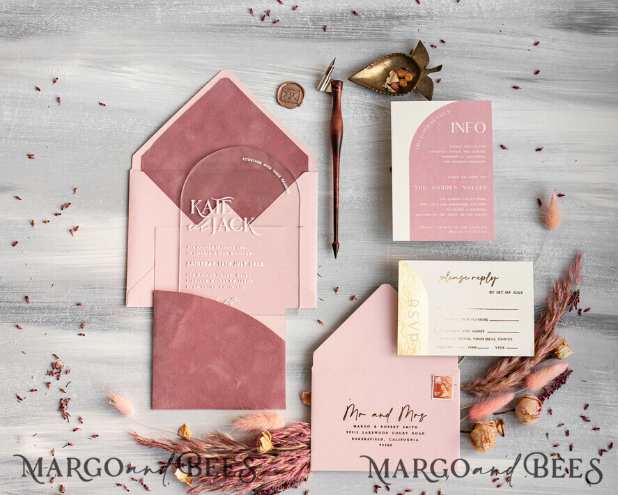 WEDDING INVITATIONS Elegant Invites Classic Cards Arch Plexi Glass Wedding Invitation suite, Blush Pink Golden Wedding Invitations with Rsvp Velvet Pocket, Acrylic Modern Wedding Cards